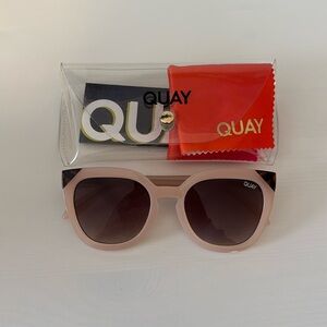 Quay women’s sunglasses NWOT